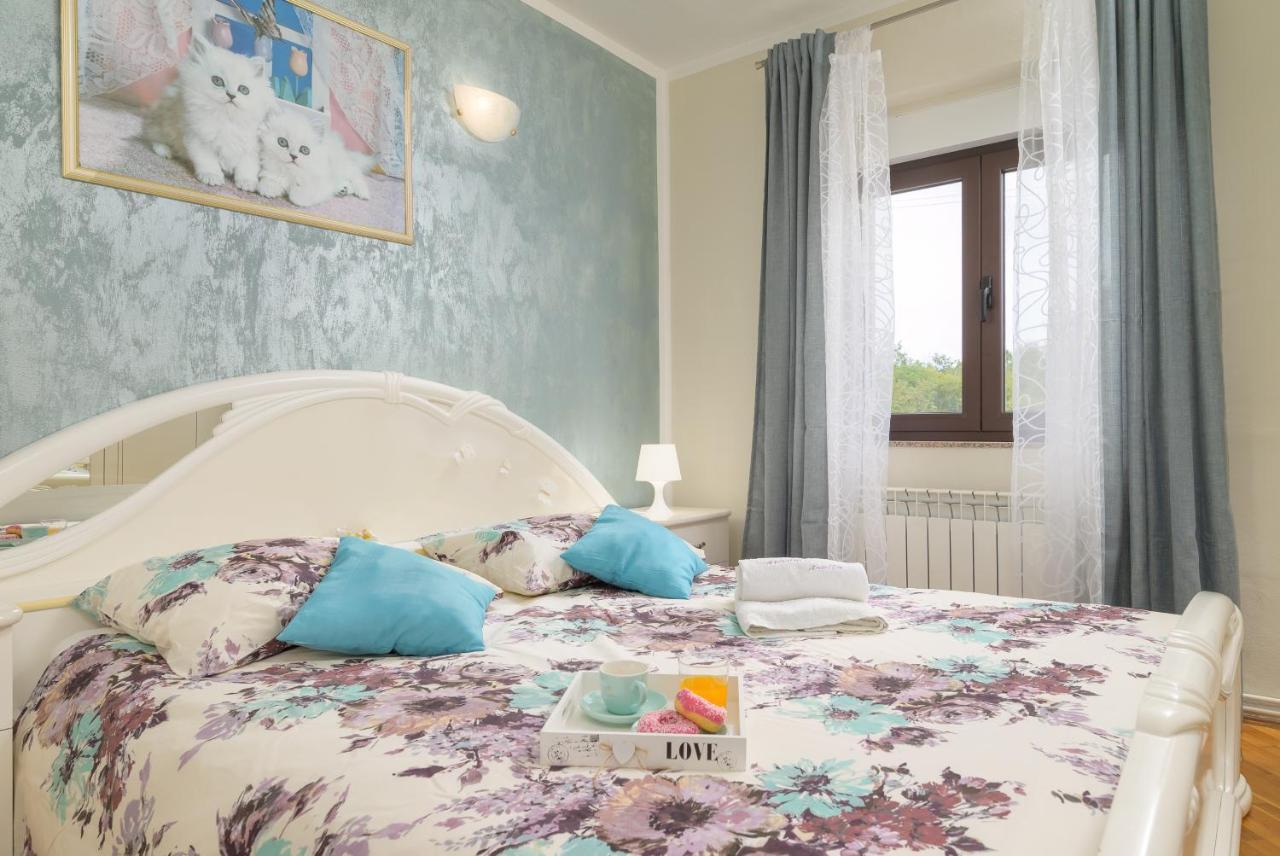 Holiday Apartment Ariella Krizanici Екстер'єр фото