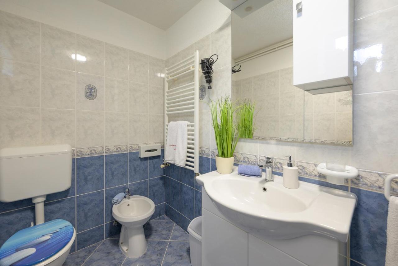 Holiday Apartment Ariella Krizanici Екстер'єр фото