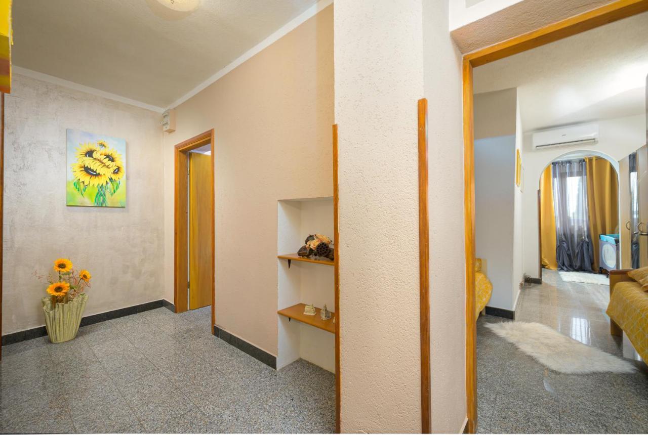 Holiday Apartment Ariella Krizanici Екстер'єр фото