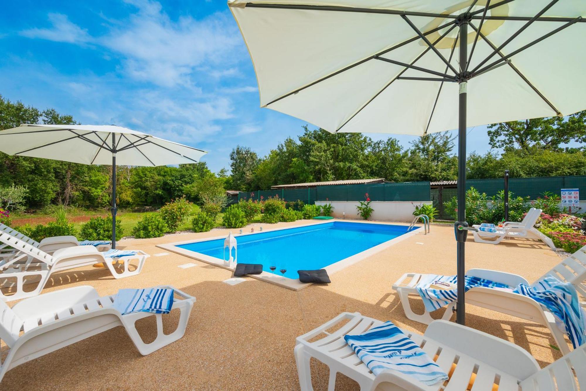 Holiday Apartment Ariella Krizanici Екстер'єр фото